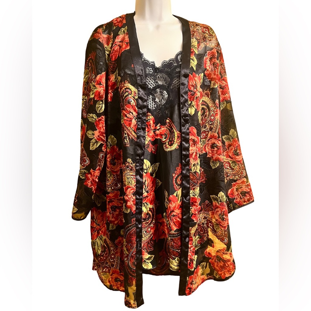 VTG Victoria’s Secret Gold Label Floral Paisley Slip and Robe Set